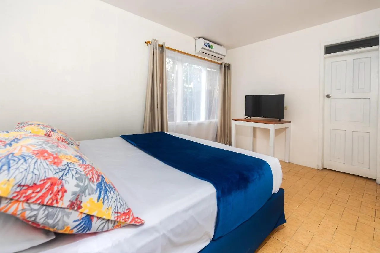 Hostal North Seymour بويرتو أيورا بيت شباب