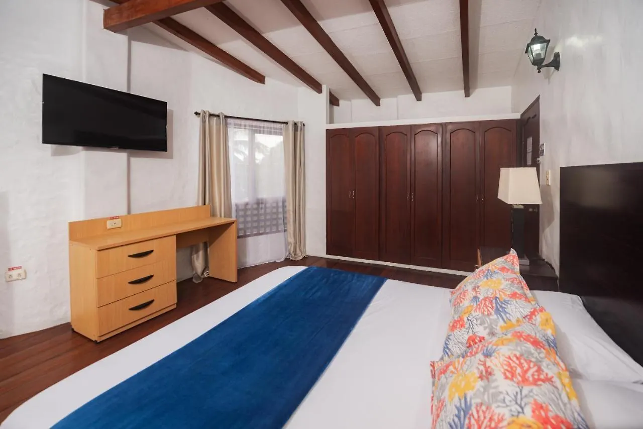 Hostal North Seymour Puerto Ayora  Hostel Puerto Ayora (Galapagos Islands)